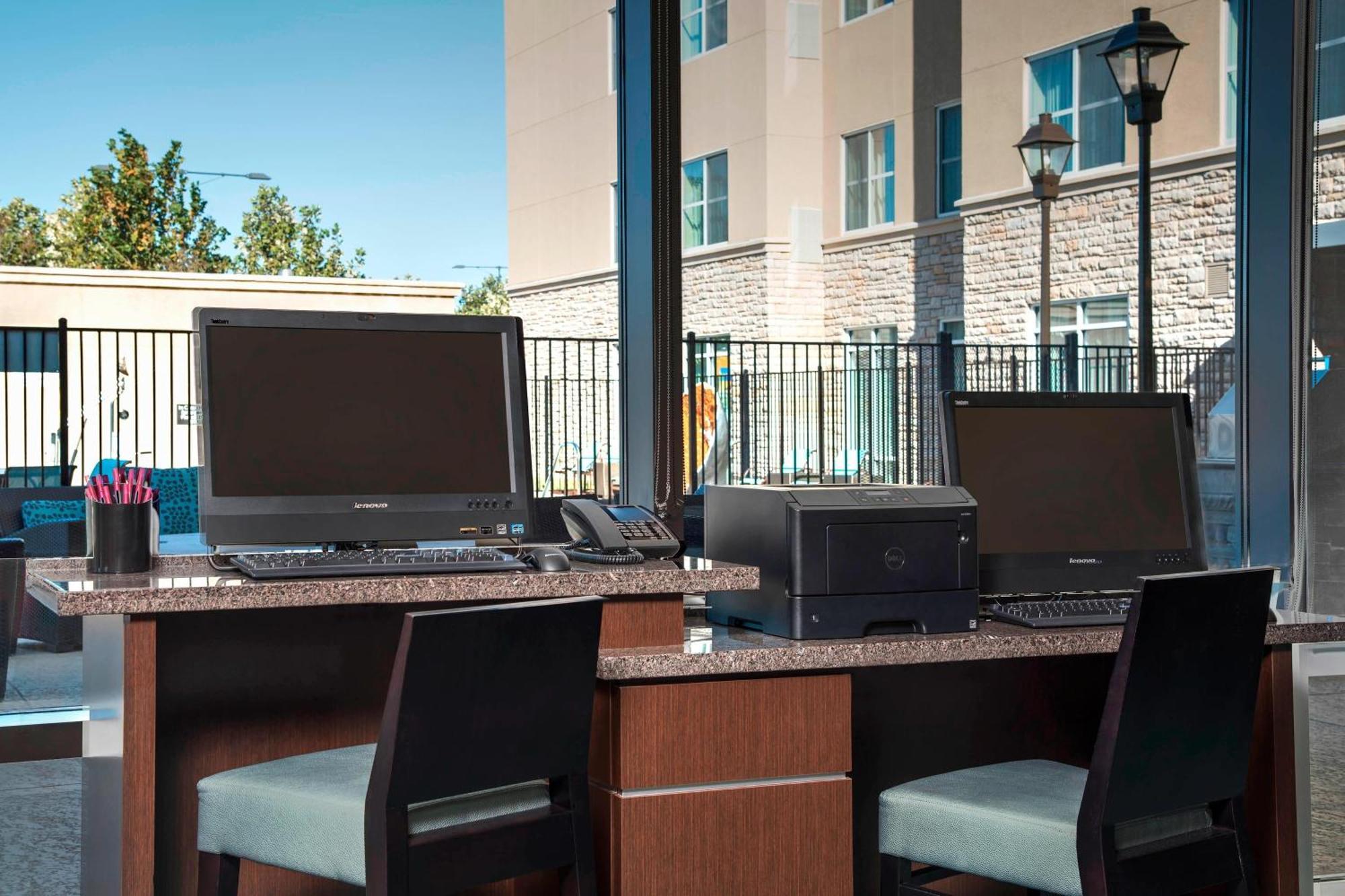 Residence Inn By Marriott Austin - University Area Eksteriør billede