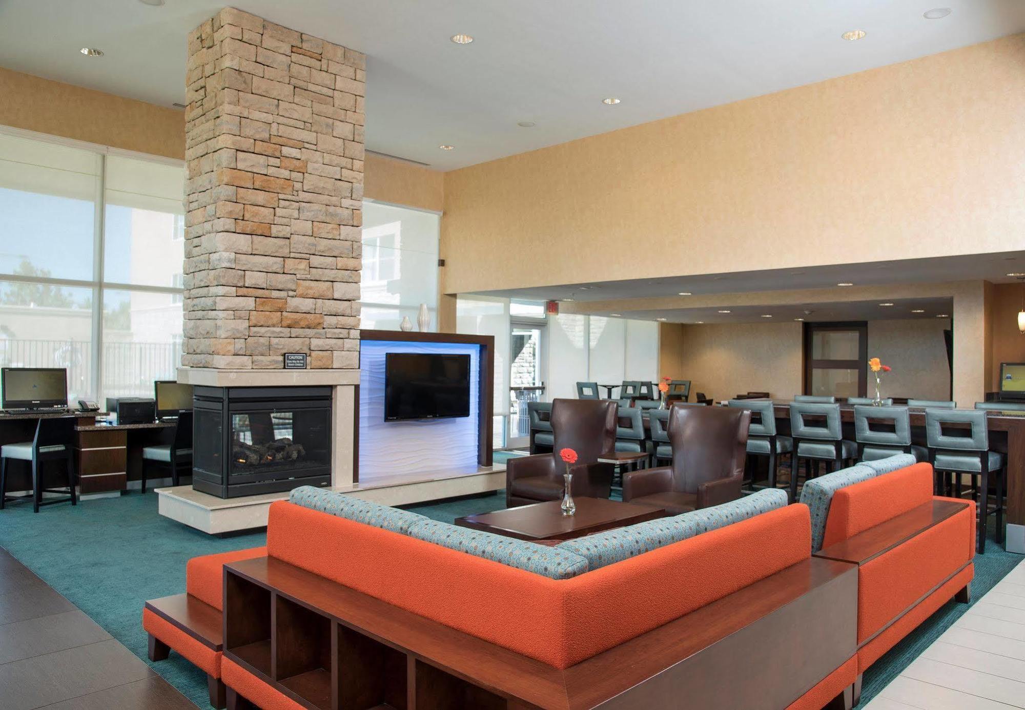 Residence Inn By Marriott Austin - University Area Eksteriør billede