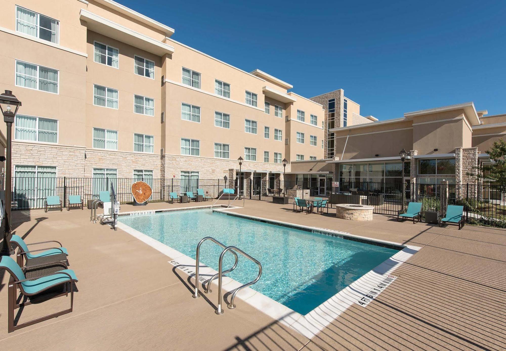 Residence Inn By Marriott Austin - University Area Eksteriør billede